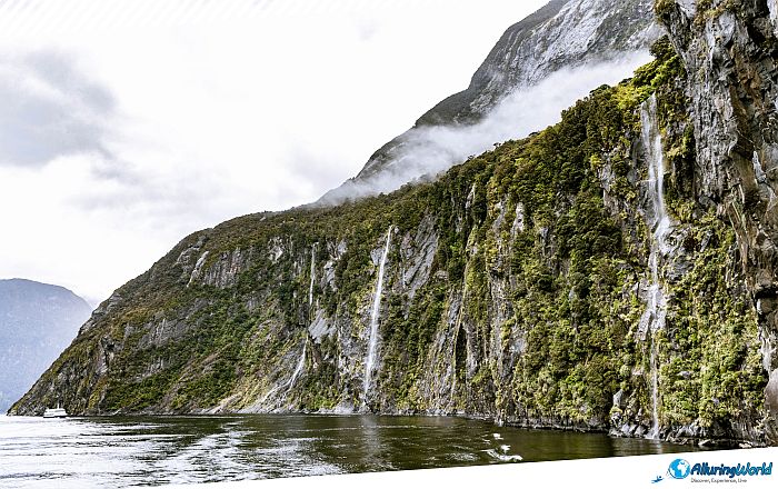 10 Milford Sound on the South Island