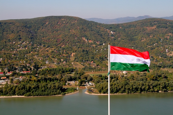 2 Danube Bend