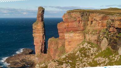 2 Old Man of Hoy in Orkney, Scotland