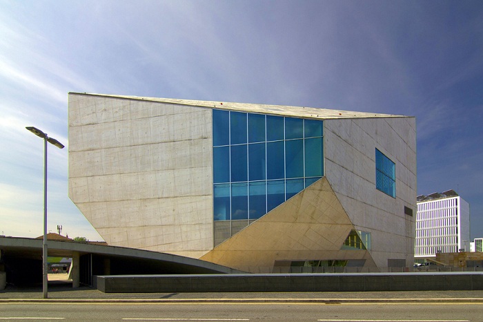 3 Casa Musica