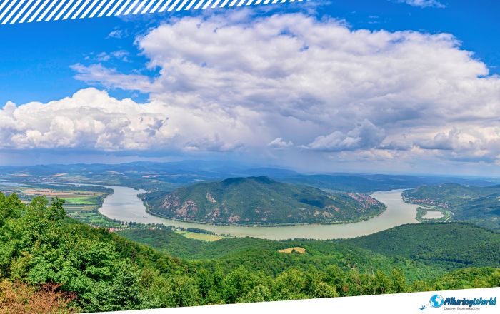 6 Danube Bend in Hungary