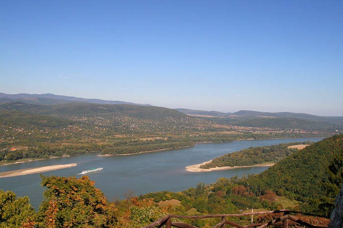6 Danube Bend