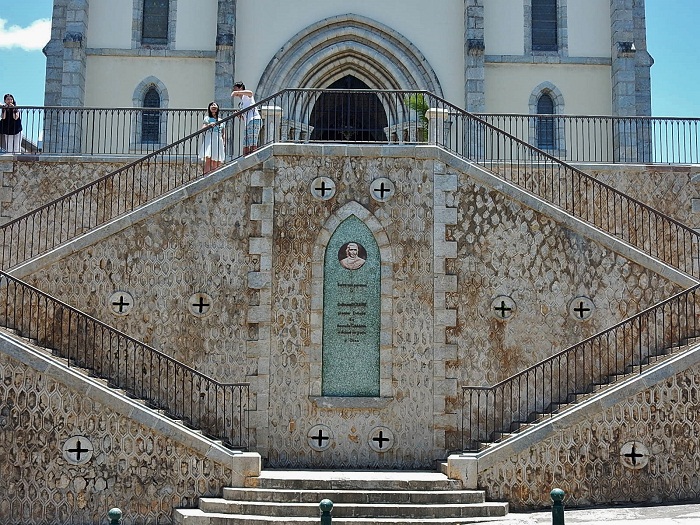 6 Noumea Cathedral