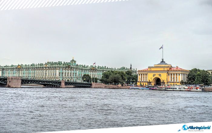 6 State Hermitage Museum in St. Petersburg, Russia