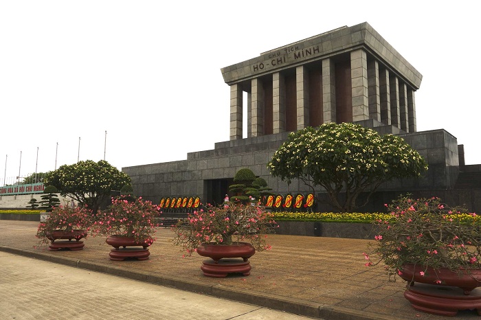 1 Minh Mausoleum