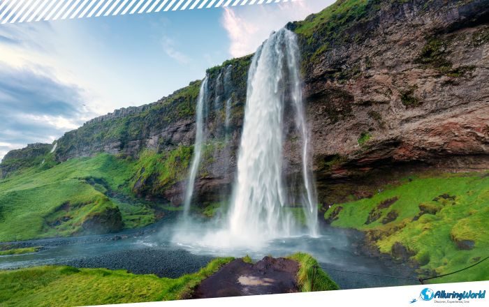 1 Seljalandsfoss Waterfall