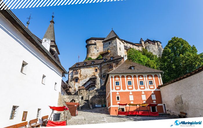 10 Orava Castle