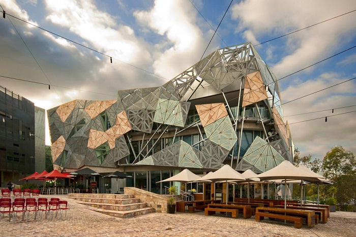 2 Federation Square