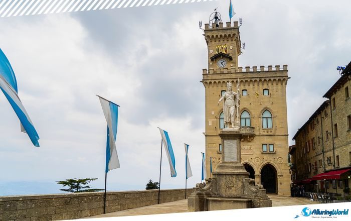 2 Palazzo Pubblico in San Marino