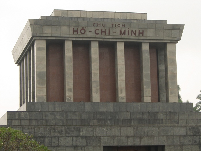 3 Minh Mausoleum