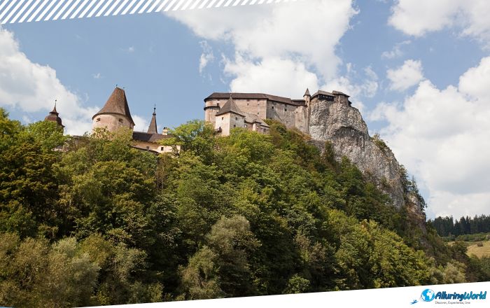 6 Orava Castle