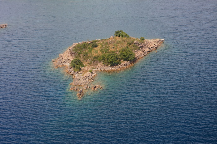 8 Likoma