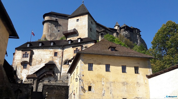 8 OravaCastle