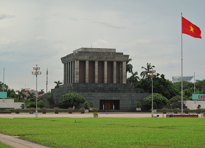 9 Minh Mausoleum