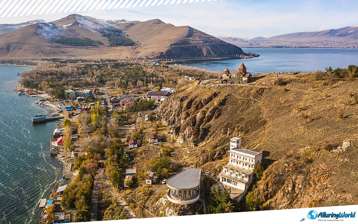 1 Armenian Writer’s Union Guesthouse at Lake Sevan