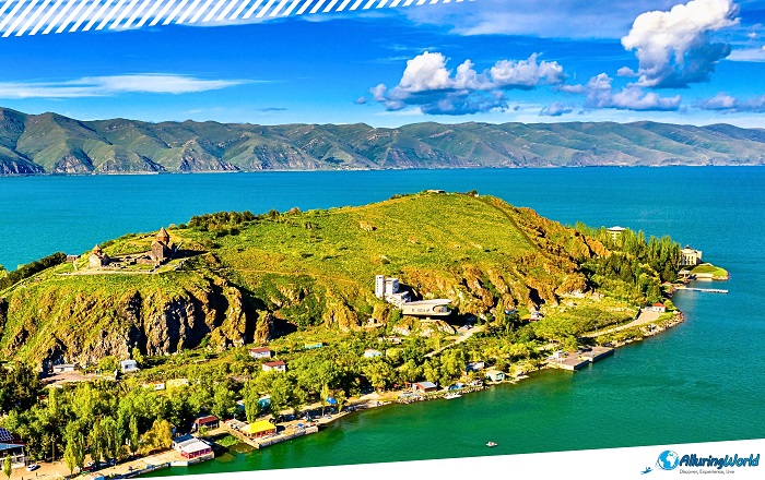 3 Armenian Writer’s Union Guesthouse at Lake Sevan