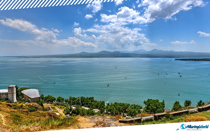 5 Armenian Writer’s Union Guesthouse at Lake Sevan