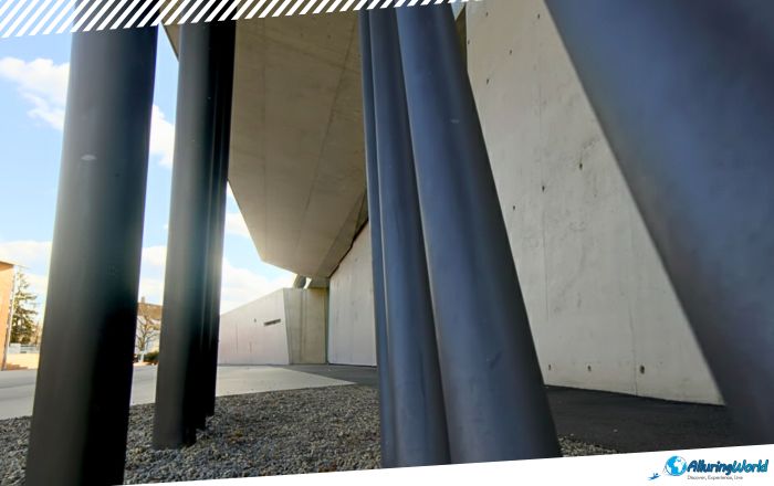 1 Vitra Fire Station