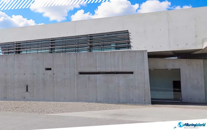 2 Vitra Fire Station