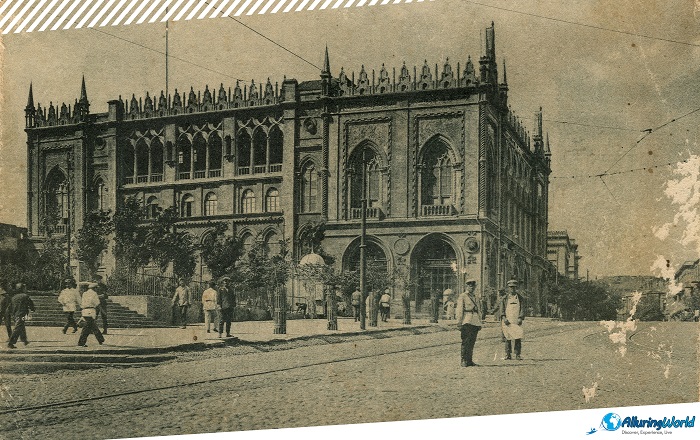 4 Ismailiyya Palace in Baku