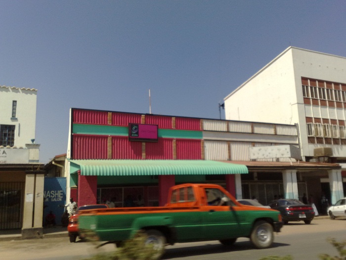 6 Livingstone
