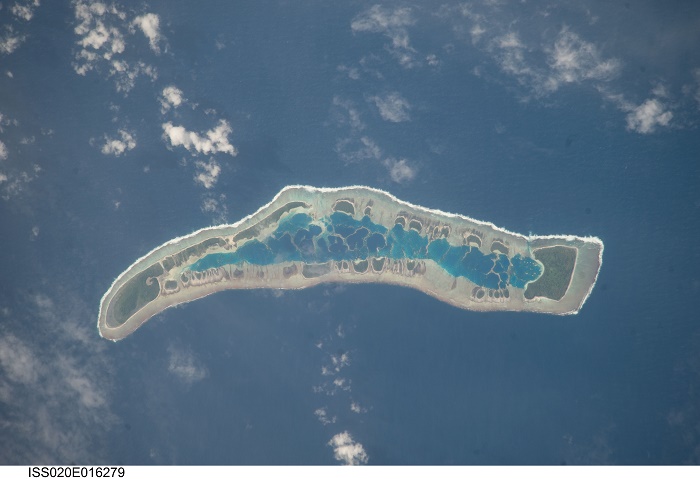 1 Caroline Kiribati