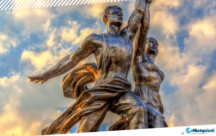 1 Worker and Kolkhoz Woman