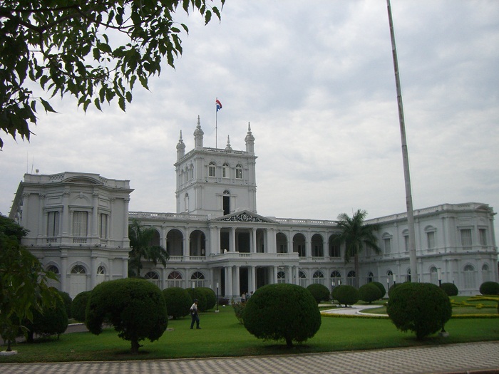 6 Palacio Lopez