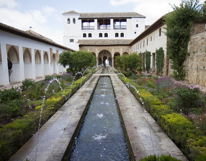 10 Alhambra