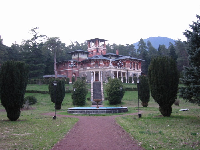 2 Likani Palace
