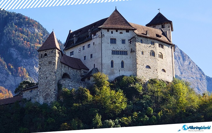 9 Gutenberg Castle in Balzers