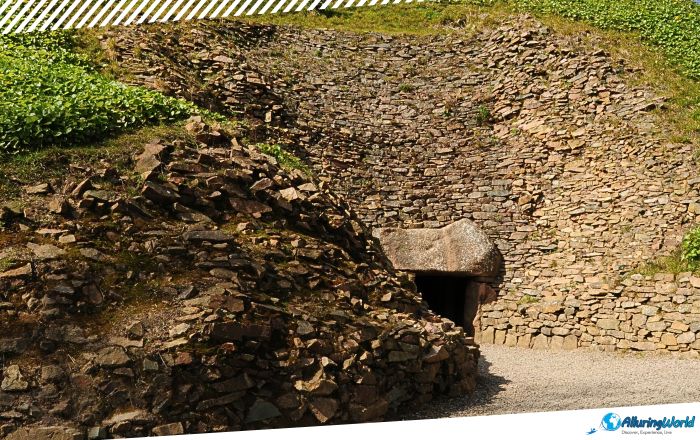 3 La Hougue Bie in Jersey