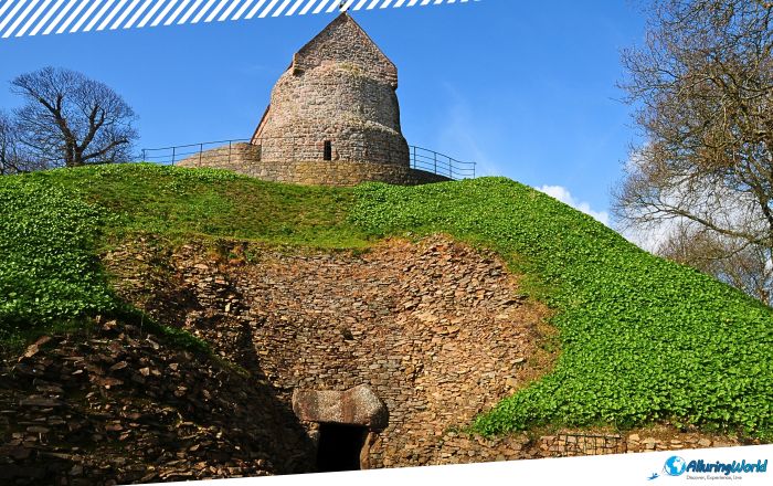 4 La Hougue Bie in Jersey