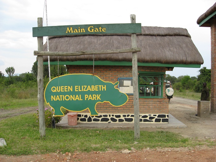 8 Queen Elizabeth NP