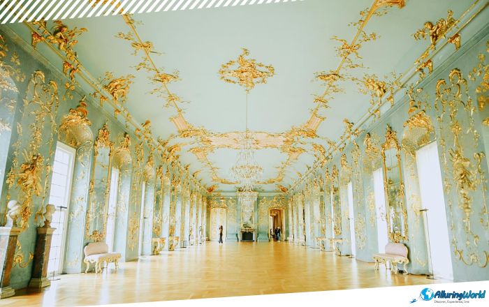 10 Charlottenburg Palace in Berlin