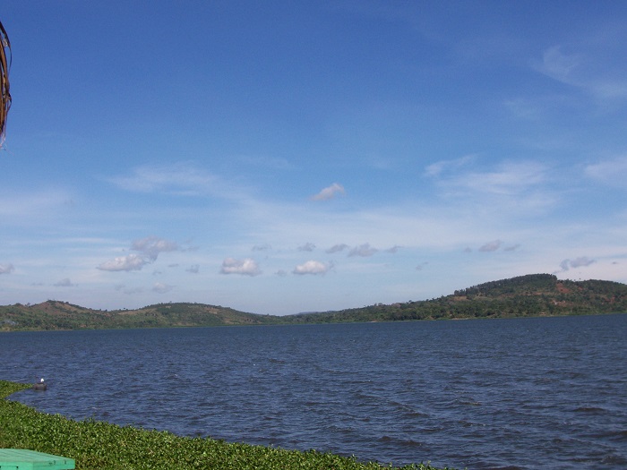 15 LakeVictoria