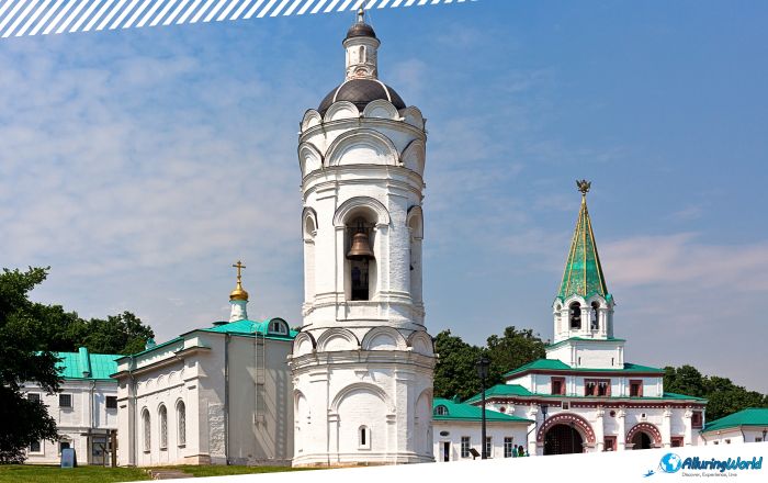 3 Kolomenskoye Village