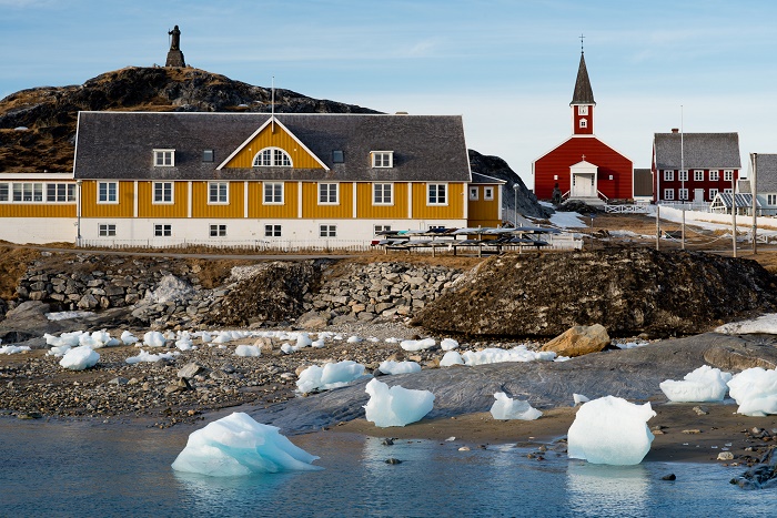 3 NuukCathedral