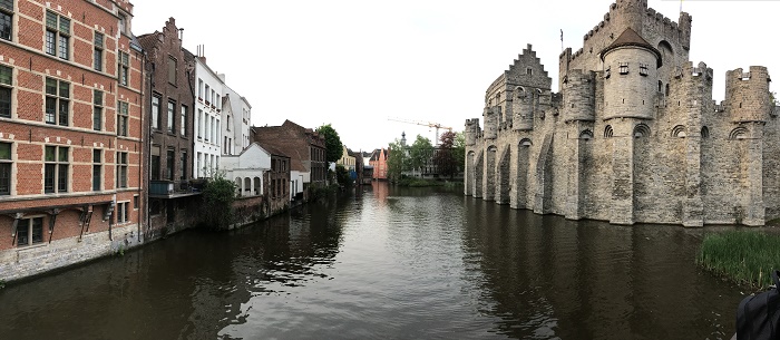 6 Gravensteen BEL