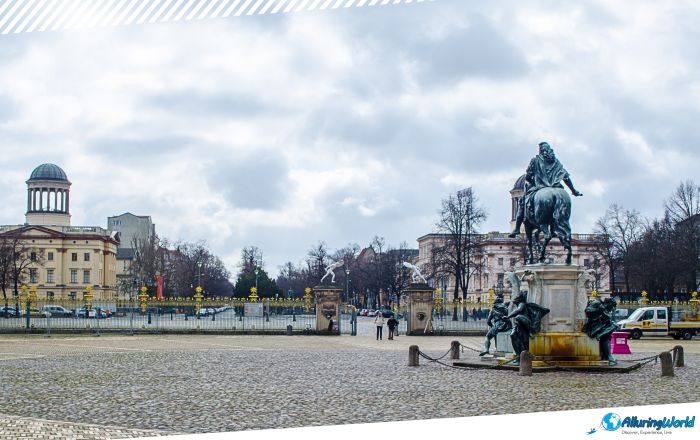7 Charlottenburg Palace in Berlin