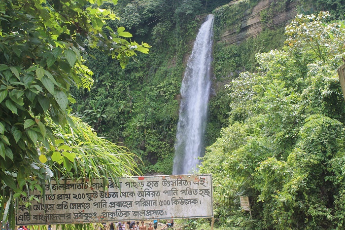 1 Madhabkunda Waterfall