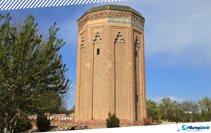 1 Momine Khatun Mausoleum