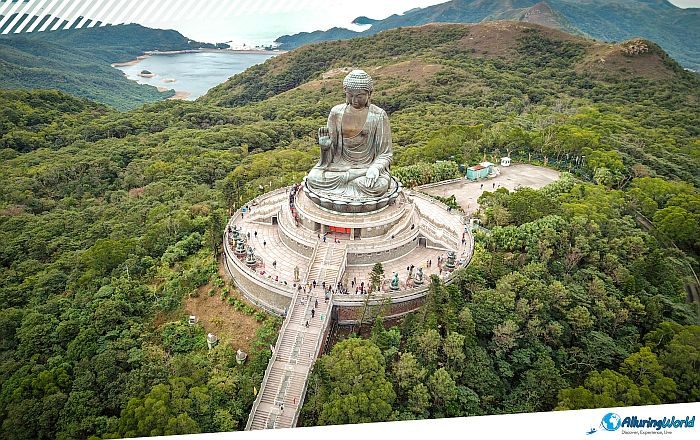 1 Tian Tan Buddha Statue in Hong Kong