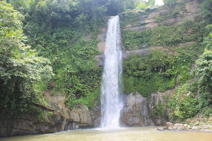 3 Madhabkunda Waterfall