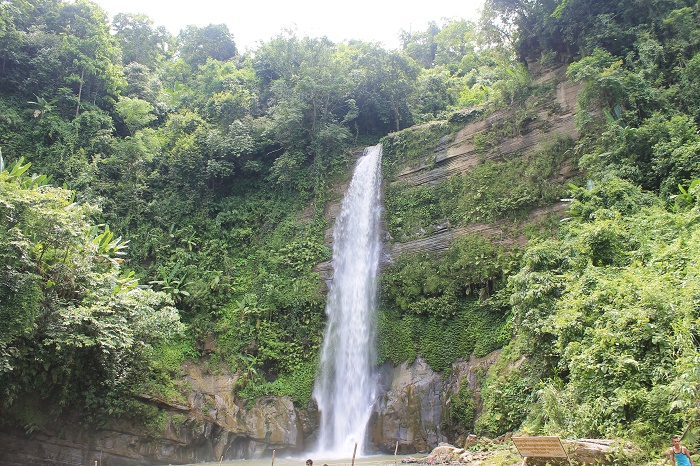 7 Madhabkunda Waterfall