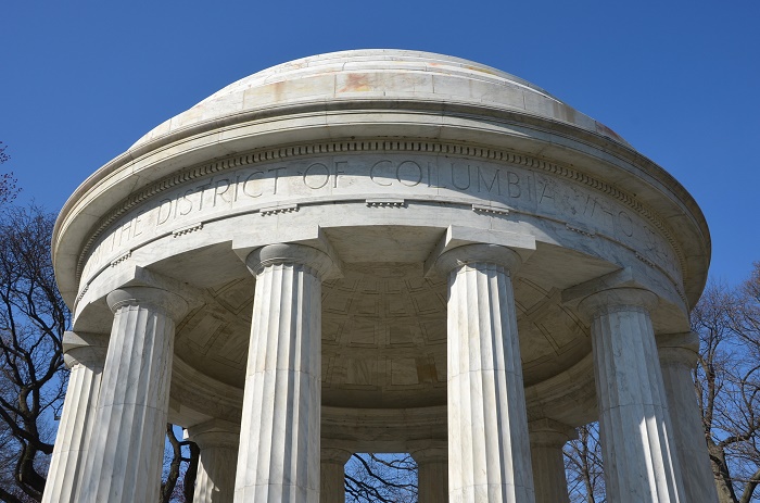 8 DC Memorial