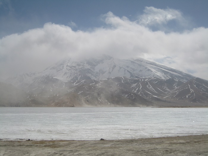 3 Lake Karakul