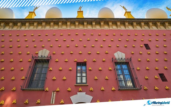 4 Torre Galatea in Figueres