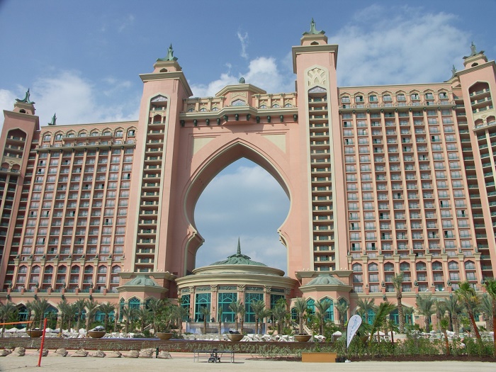 7 Atlantis Palm