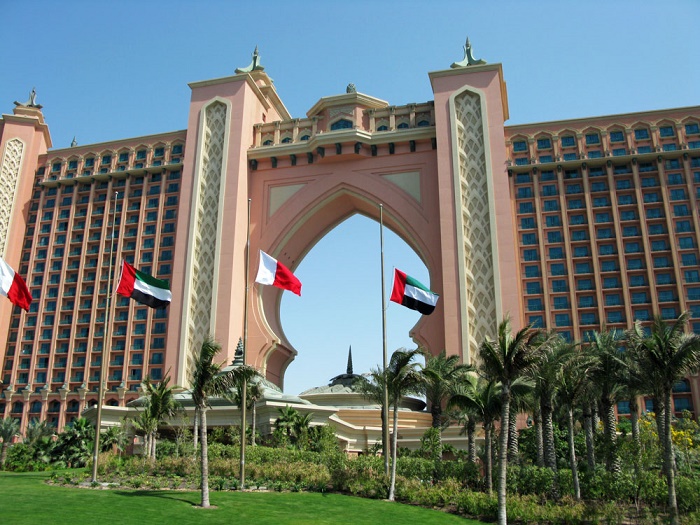 9 Atlantis Palm